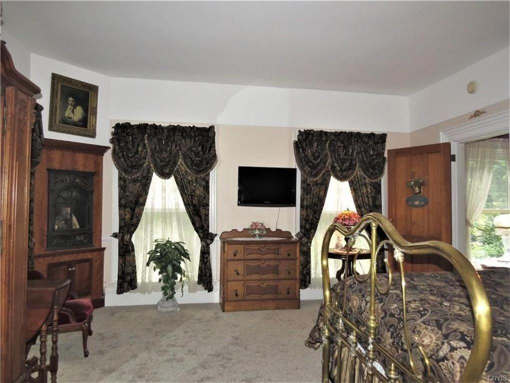 Raindrops On Roses Bed & Breakfast Herkimer Εξωτερικό φωτογραφία